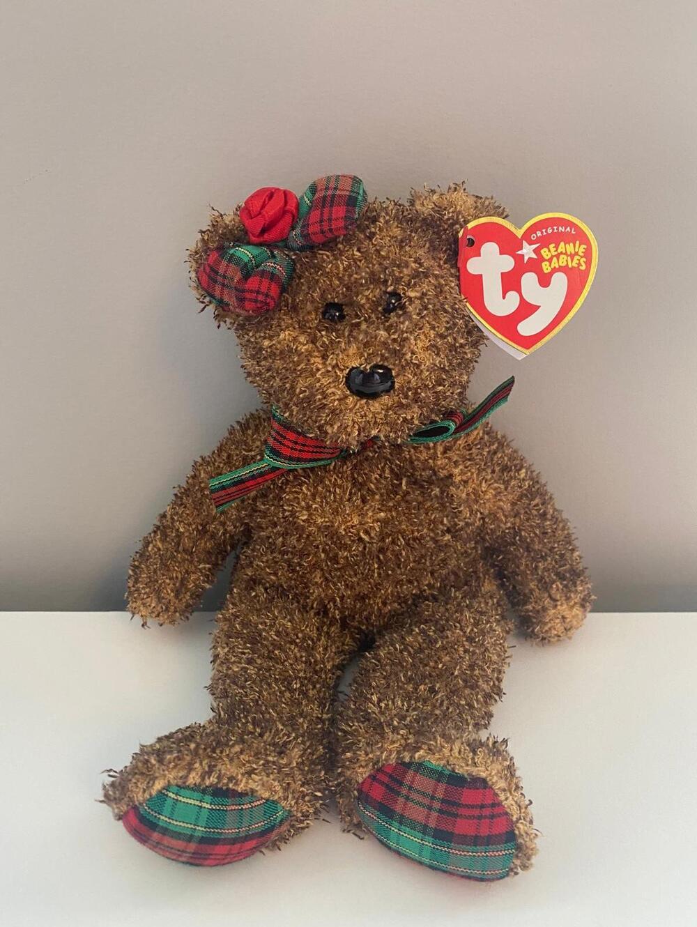 Ty Beanie Baby “Happy Holidays” the Adorable Holiday Bear (8.5 inch)